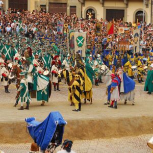 Giostra_del_Saracino_Entrance_of_the_Knights_Arezzo_Italy_JD02092007